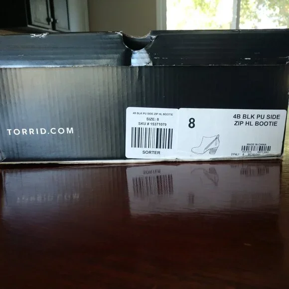 TORRID Side Zip Heel Bootie (WW) - Picture 8 of 8
